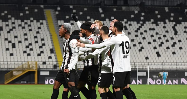 Manisa FK'dan Harika Geri D&ouml;n&uuml;ş