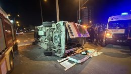 Mersin'de Ambulans ve Cip &Ccedil;arpıştı: 5 Yaralı