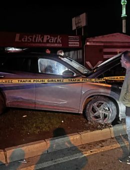 Mersin'de Feci Kaza: Ara&ccedil; Yaya Yolundakileri Bi&ccedil;ti! 3 &Ouml;l&uuml;, 3 Yaralı