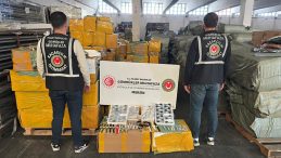 Mersin'de Ka&ccedil;ak&ccedil;ılık Operasyonu: 116 Bin Saat Ele Ge&ccedil;irildi!