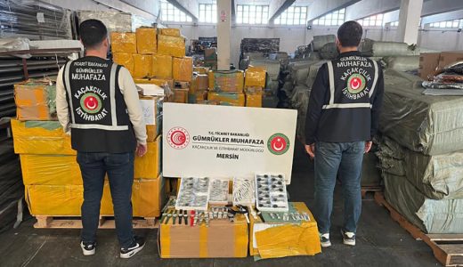 Mersin'de Ka&ccedil;ak&ccedil;ılık Operasyonu: 116 Bin Saat Ele Ge&ccedil;irildi!