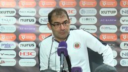Metin Diyadin: "Oyuncularımızı yerine g&ouml;re kullanmaya &ccedil;alışıyoruz"