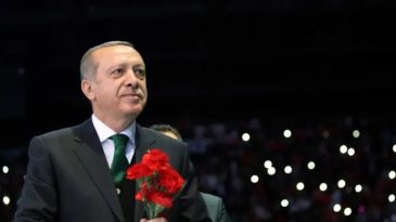 Milletin Adamı 72 Yaşında: Kasımpaşa'dan Başkan Erdoğan'a Doğum G&uuml;n&uuml; Mesajı