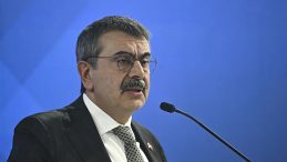 Milli Eğitim Bakanı Yusuf Tekin'den Ara Tatil A&ccedil;ıklaması