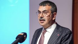 Milli Eğitim Bakanı Yusuf Tekin'den Devlet Bah&ccedil;eli'ye Teşekk&uuml;r