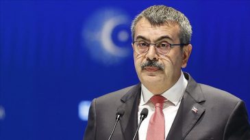 Milli Eğitim Bakanı Yusuf Tekin'den &ouml;nemli a&ccedil;ıklamalar