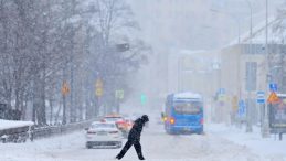 Moskova'da Kar Yağışı Hayatı Olumsuz Etkiledi!