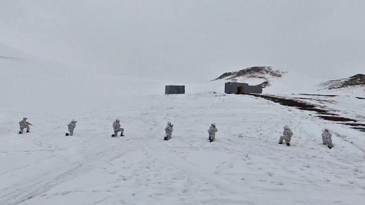 MSB'den Şehit Piyade Teğmen Harun Aslan Kış Tatbikatı'na Dair Videolu Paylaşım