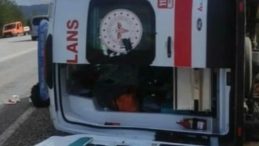 Muğla'da Ambulans Devrildi: Paramedik Yaralandı!