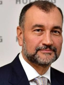 Murat &Uuml;lker'den Şok Marketler'de Satılan &Uuml;r&uuml;nle İlgili İddialara Yalanlama: T&uuml;rkiye&rsquo;nin Gıda G&uuml;venliği Standartları G&uuml;&ccedil;l&uuml;d&uuml;r