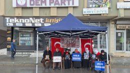 Muşlu Ailelerin Kar Altında Eylemleri Devam Ediyor