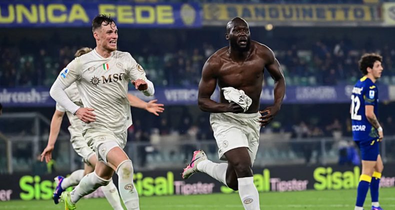 Napoli, Hellas Verona&rsquo;yı 90+6&rsquo;da Yendi!