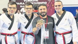 Otizmli İkizler Madalyaların Peşinde