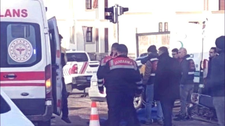 Otomobil Motosiklet S&uuml;r&uuml;c&uuml;s&uuml;ne &Ccedil;arptı: Trajik Son