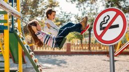 Parklarda, AVM &Ouml;nlerinde ve Kış Bah&ccedil;elerinde Sigara İ&ccedil;mek Yasak! Pasif İ&ccedil;iciliği Azaltmanın &Ouml;nemi Nedir? I 5 Soru 5 Yanıt