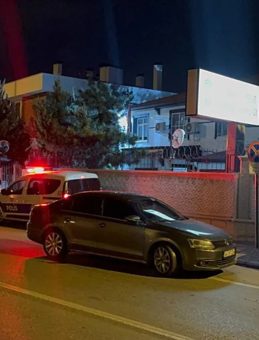 Polis Merkezindeki Cinayet Davasında İddianame Tamamlandı: Bı&ccedil;ağı Pe&ccedil;eteye Sarıp Oğluna Vermiş