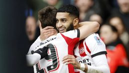 PSV Eindhoven, Feyenoord'u 3-0 ile ge&ccedil;ti!