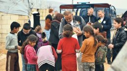 Ramazan'da Suriyeli &Ccedil;ocuklar Yalnız Değil