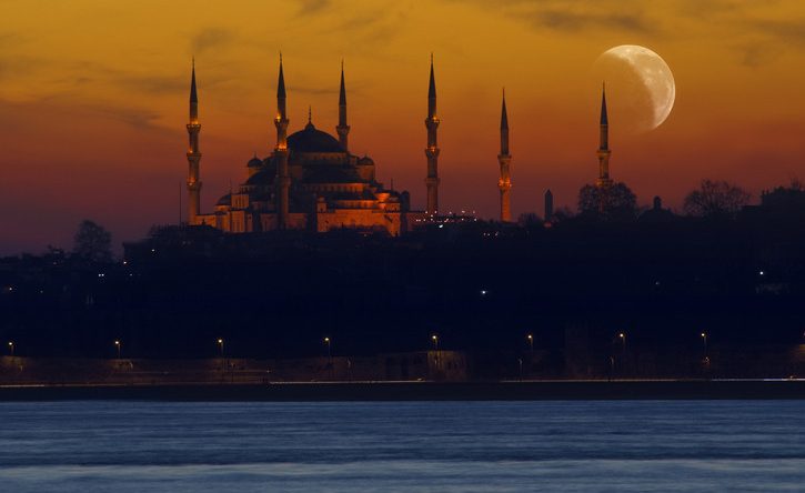 Ramazanda Oru&ccedil; S&uuml;releri D&uuml;nya Genelinde 12 ile 15 Saat Arasında Olacak