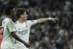 Real Madrid, UEFA Şampiyonlar Ligi&rsquo;nde Son 16'ya Y&uuml;kseldi!