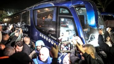Refah&rsquo;tan d&ouml;n&uuml;şe sınırlı izin! İsrail sadece 12 Filistinliyi Gazze&rsquo;ye aldı