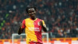 Renato Nhaga, Galatasaray Formasını İlk Kez Giydi!