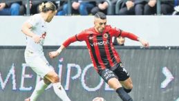 Rize Pes Etmedi, Diyadin G&ouml;revden Alındı!