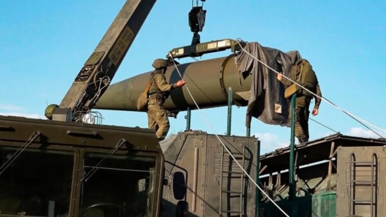 Rusya'dan Batı Ülkelerine Uyarı: Nükleer Silahların Yerleştirilmesi Durumunda Estonya Hedefte Olacak