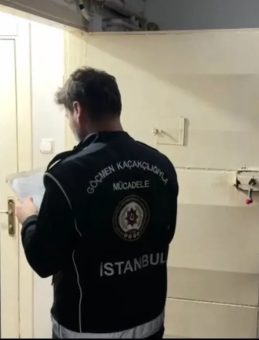 Sahte Belgelerle İkamet &Ccedil;etesi &Ccedil;&ouml;kertildi: 8 İlde 66 Ş&uuml;pheli Yakalandı