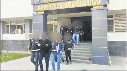Sahte MİT&rsquo;&ccedil;ilere Ger&ccedil;ek Polis Şoku