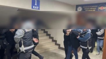 Sakarya'da 100 Milyon TL Değerinde Tefecilik Operasyonu: İki Şahıs Tutuklandı