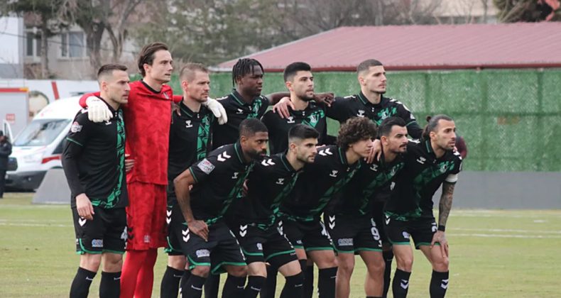 Sakaryaspor 6 Ma&ccedil;tır Galip Gelemiyor