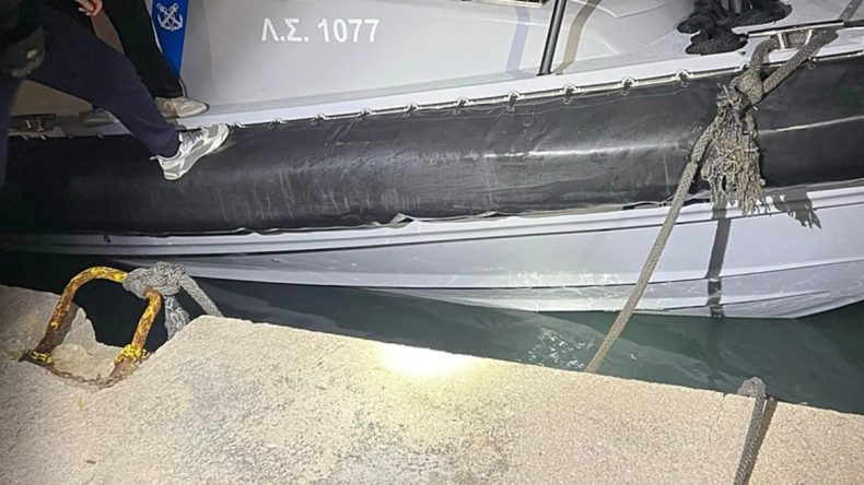 Sakız Adası A&ccedil;ıklarında Yunan Sahil G&uuml;venliği ile G&ouml;&ccedil;men Botu &Ccedil;arpıştı: 15 Kişi Hayatını Kaybetti