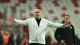 Sami Uğurlu: "Bizim i&ccedil;in ligin en &ouml;nemli ve değerli ma&ccedil;ı"