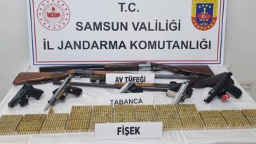 Samsun'da Havaya Ateş Eden Ş&uuml;phelilere Y&ouml;nelik Operasyon: Evlerinden &Ccedil;ıkanlar Şaşırttı
