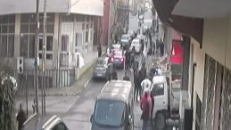 Sancaktepe'de Silahlı &Ccedil;atışma: 6 Yaralı