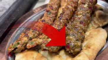 Şanlıurfa'da Kebaba Eklene Kafalar Karıştı | '&Ouml;n Yargılıydım Ama Harikaydı'