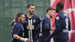 Sarıyer, Adana Demirspor'u 5 golle devirdi!