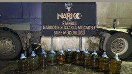 Sarıyer'de TIR Operasyonu: 183 Kilo Sıvı Metamfetamin Ele Ge&ccedil;irildi