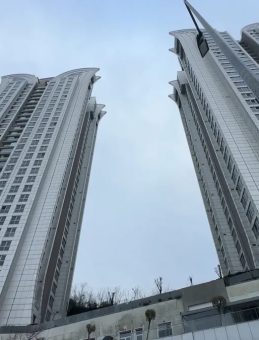 Sarıyer&rsquo;de Korkun&ccedil; Olay: 12 Yaşındaki Fikret &Ouml;mer 30. Kattan D&uuml;şt&uuml;!