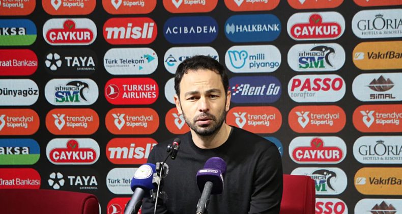 Sel&ccedil;uk İnan: "Başlangı&ccedil;ta Biraz Tutuk Kaldık"