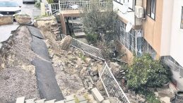 Sesimizi Duyan Yok Mu?