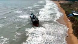 Şiddetli Fırtına, Daha &Ouml;nce Kurtarılan Kargo Gemisini Yeniden S&uuml;r&uuml;kledi