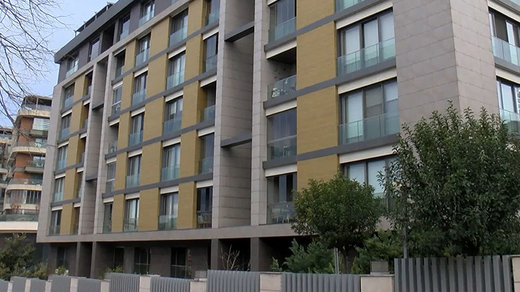 Site Otoparkındaki Ara&ccedil;lardan 30 Milyon Doları &Ccedil;alan Kişinin İfadesi Ortaya &Ccedil;ıktı