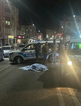 Sivas'ta Korkunç Kaza! Teravih Namazına Giden Nadiye Akalın ve Gelini Hayatını Kaybetti