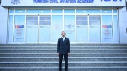 Sivil Havacılıkta Pilot Sayısı 17 Bin 910'a Ulaştı