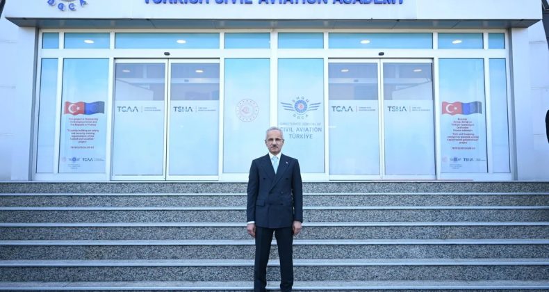 Sivil Havacılıkta Pilot Sayısı 17 Bin 910'a Ulaştı