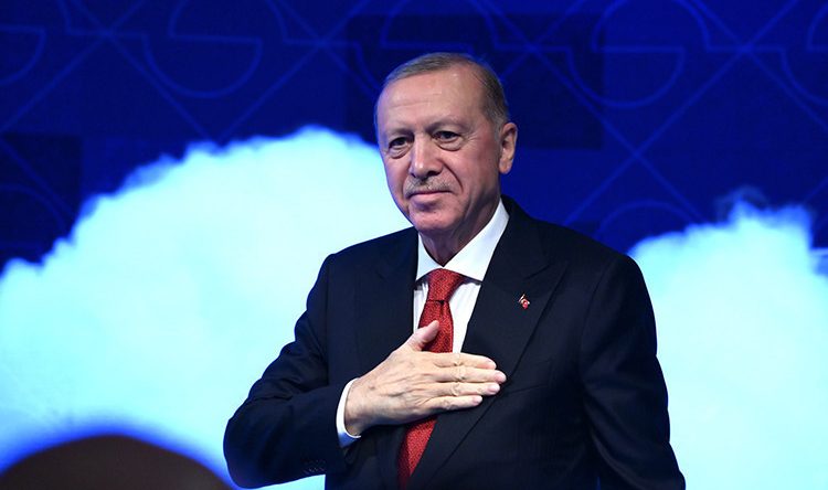 Siyasilerden Peş Peşe Cumhurbaşkanı Erdoğan'a Doğum G&uuml;n&uuml; Tebrik Mesajı