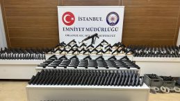 Sokak &Ccedil;etelerine Yapılan Operasyonda 128 Ş&uuml;pheli Tutuklandı
