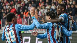 SON DAKİKA | Trabzonspor, Karadeniz derbisini kazandı! Samsunspor evinde ağır yenildi